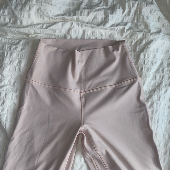 Baby pink lulu leggings 💓💗💓💗 - Picture 2 of 4